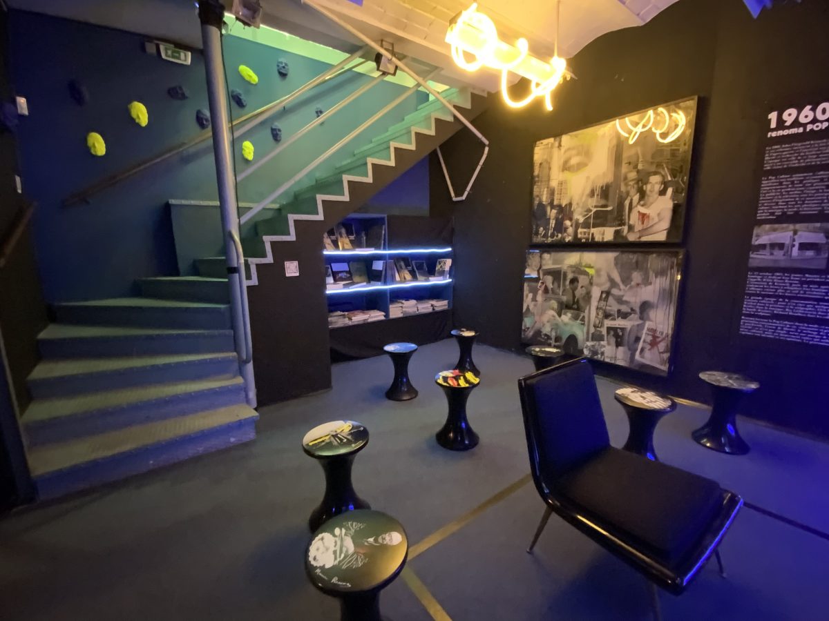 Exposition de Maurice Renoma au souplex de la boutique